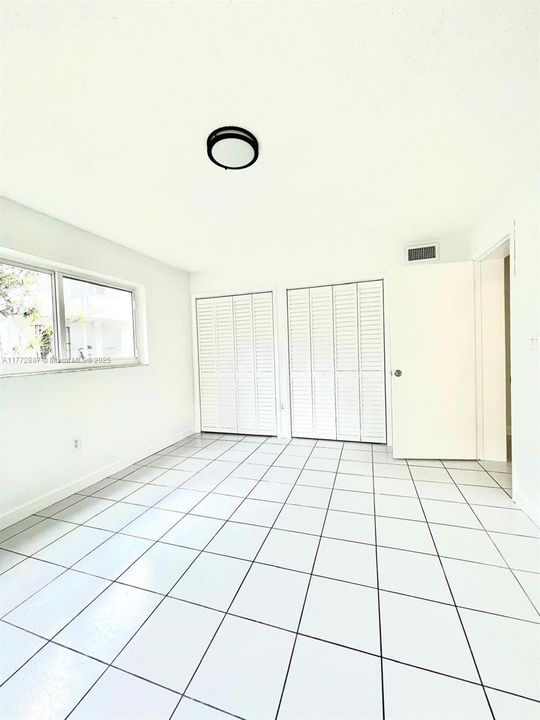 Недавно арендовано: $2,000 (1 спален, 1 ванн, 550 Квадратных фут)