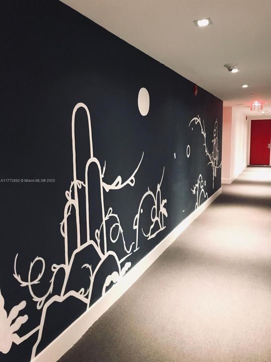 Recently Rented: $4,000 (2 beds, 2 baths, 1055 Square Feet)