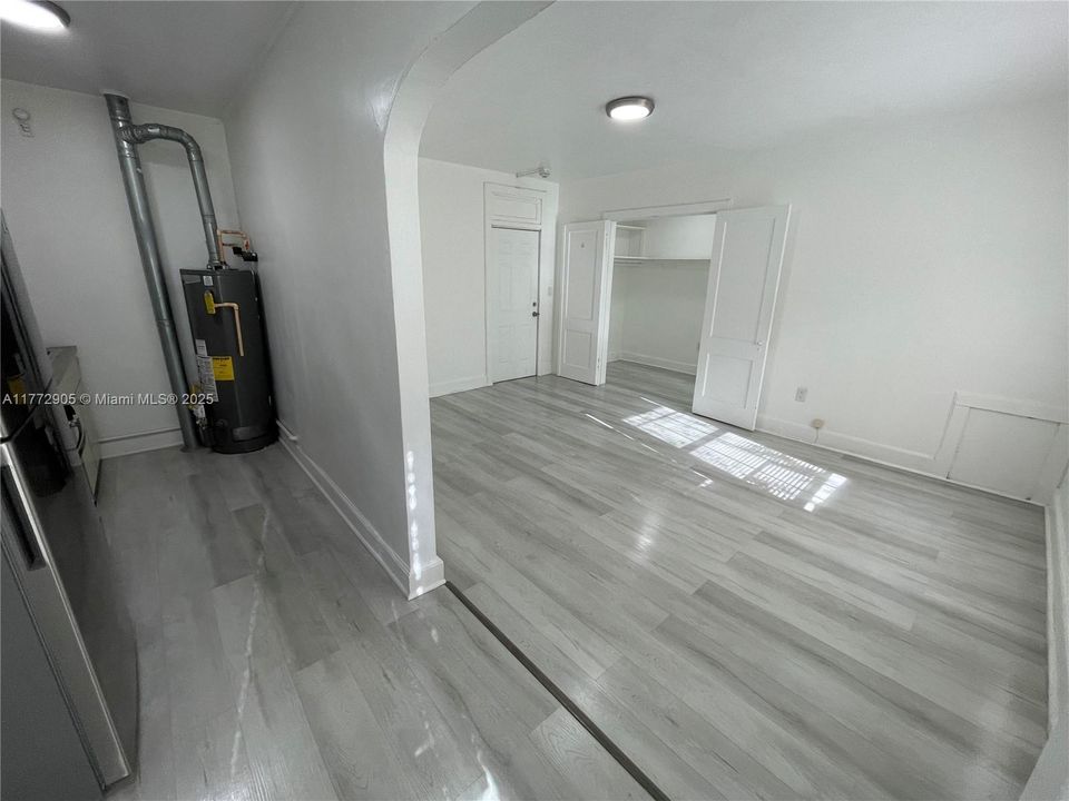 Недавно арендовано: $1,525 (0 спален, 1 ванн, 575 Квадратных фут)