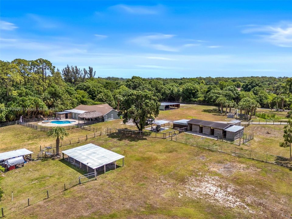 Recently Sold: $1,350,000 (5 beds, 3 baths, 1960 Square Feet)