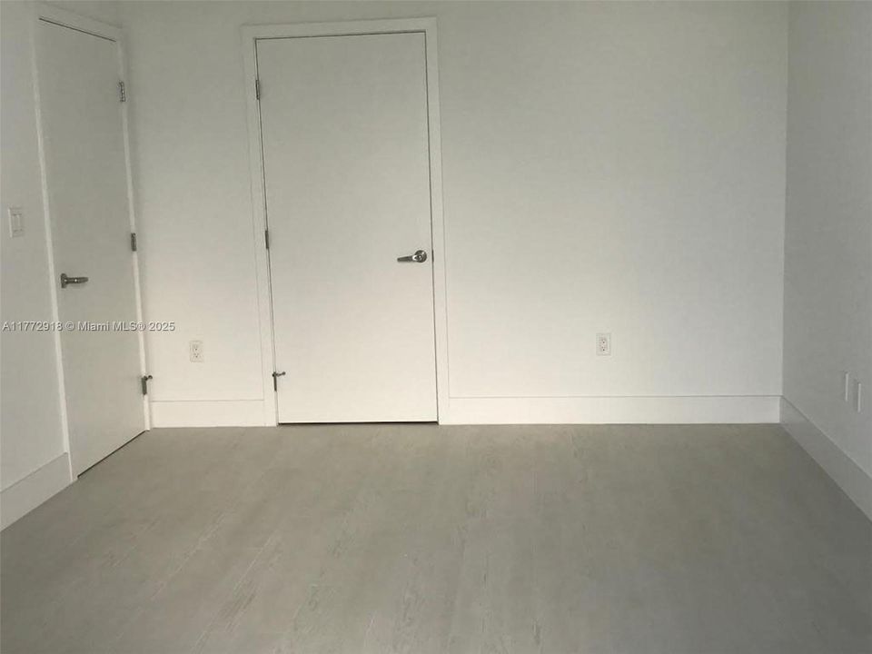 На продажу: $520,000 (1 спален, 2 ванн, 937 Квадратных фут)