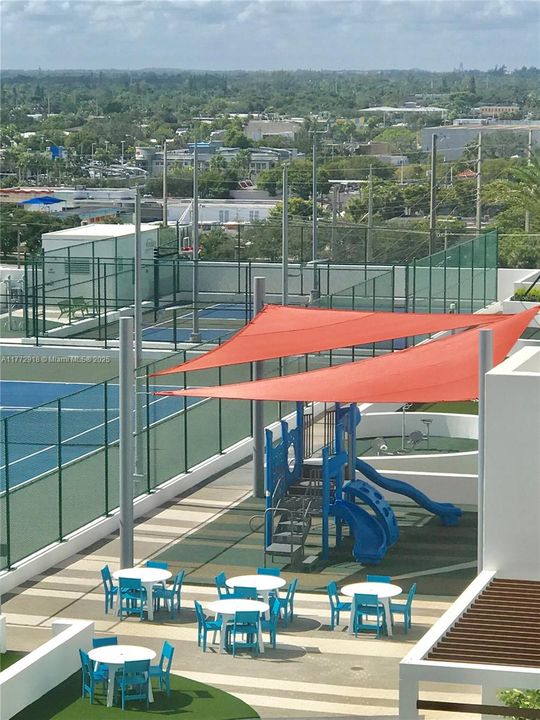 На продажу: $520,000 (1 спален, 2 ванн, 937 Квадратных фут)