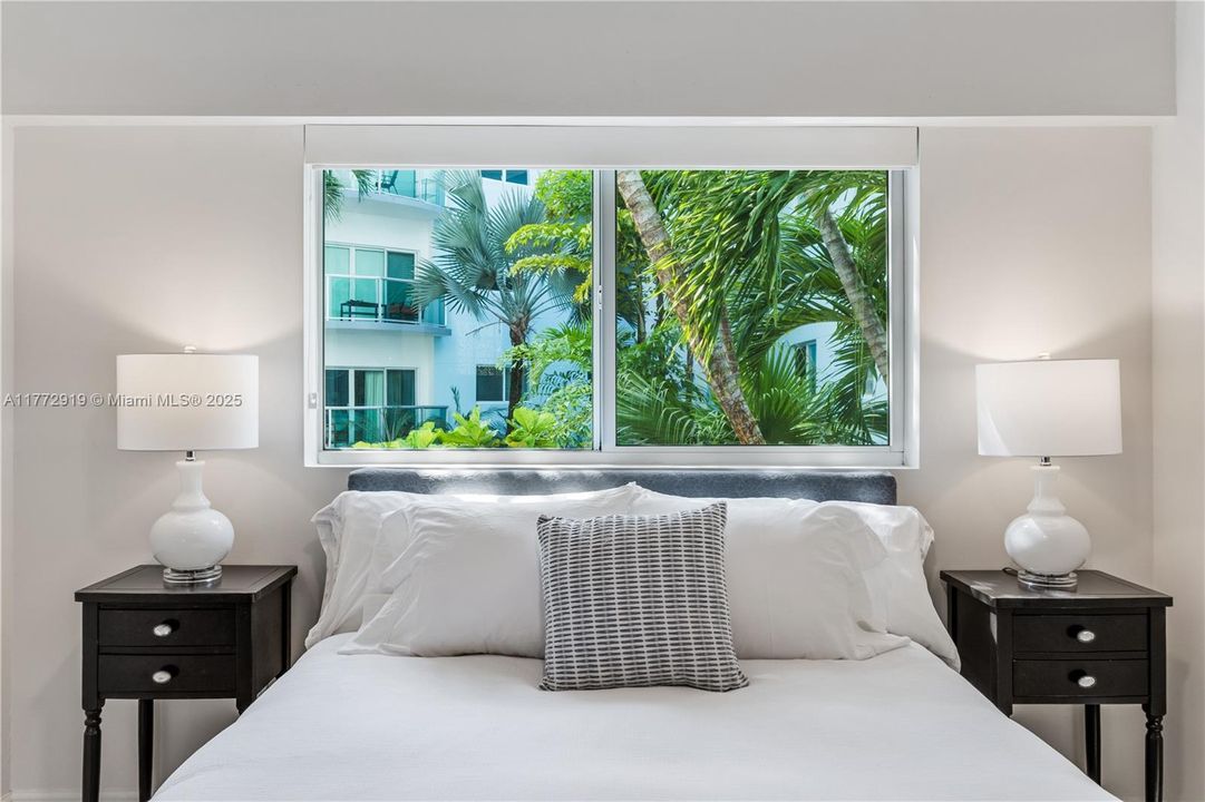 Vendido Recientemente: $1,099,000 (2 camas, 2 baños, 1469 Pies cuadrados)