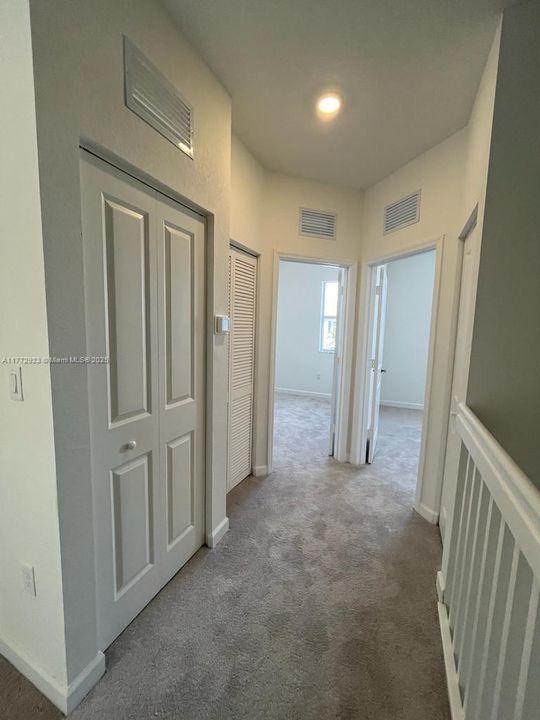 Recently Rented: $2,590 (3 beds, 2 baths, 1612 Square Feet)