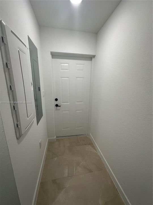 Recientemente alquilado: $1,000 (1 camas, 1 baños, 0 Pies cuadrados)