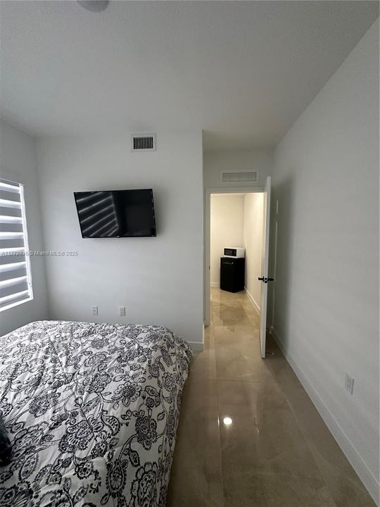 Recientemente alquilado: $1,000 (1 camas, 1 baños, 0 Pies cuadrados)