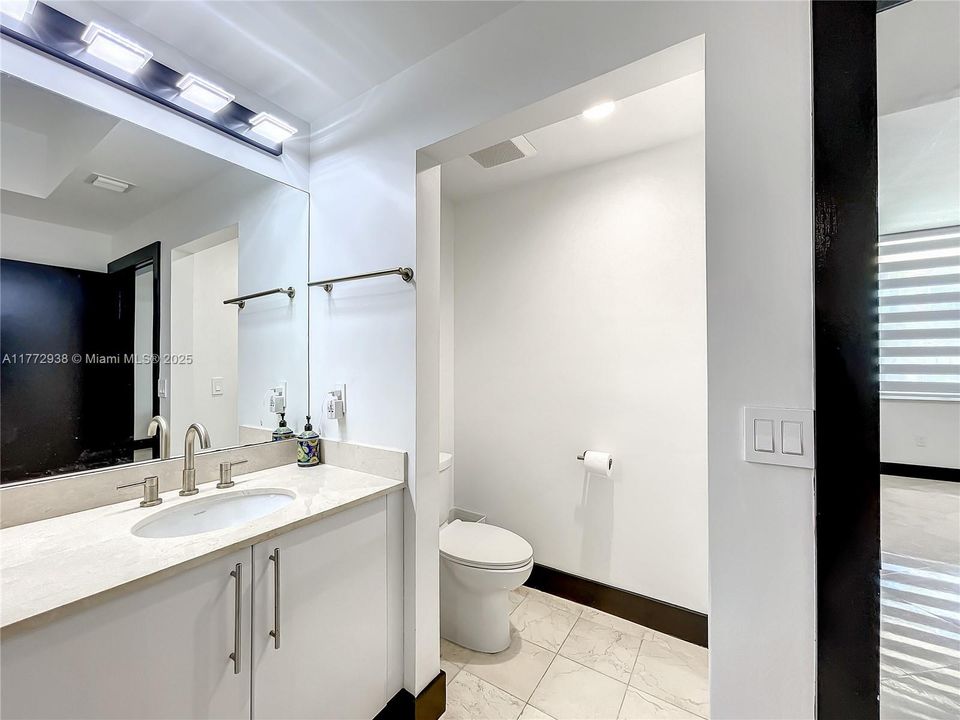 Recently Sold: $877,000 (3 beds, 2 baths, 2503 Square Feet)