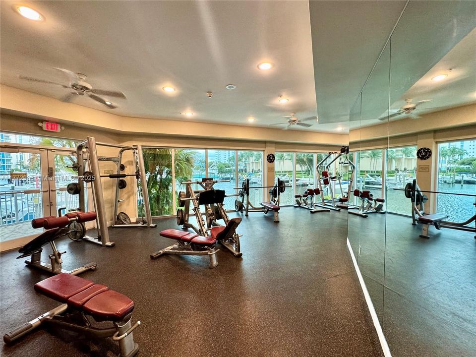 Recently Sold: $877,000 (3 beds, 2 baths, 2503 Square Feet)