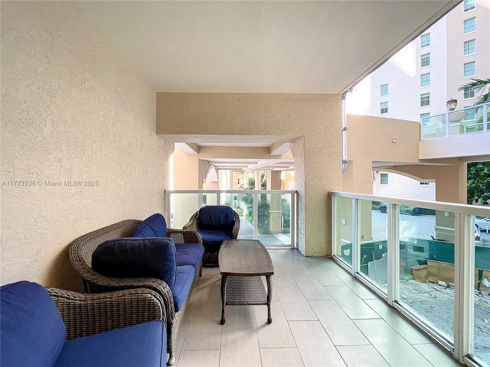 Recently Sold: $877,000 (3 beds, 2 baths, 2503 Square Feet)