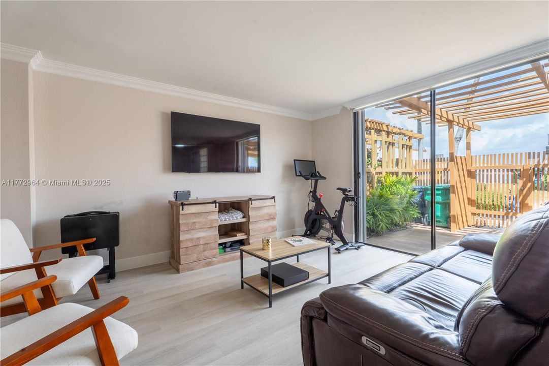 Recently Sold: $539,000 (3 beds, 2 baths, 1754 Square Feet)