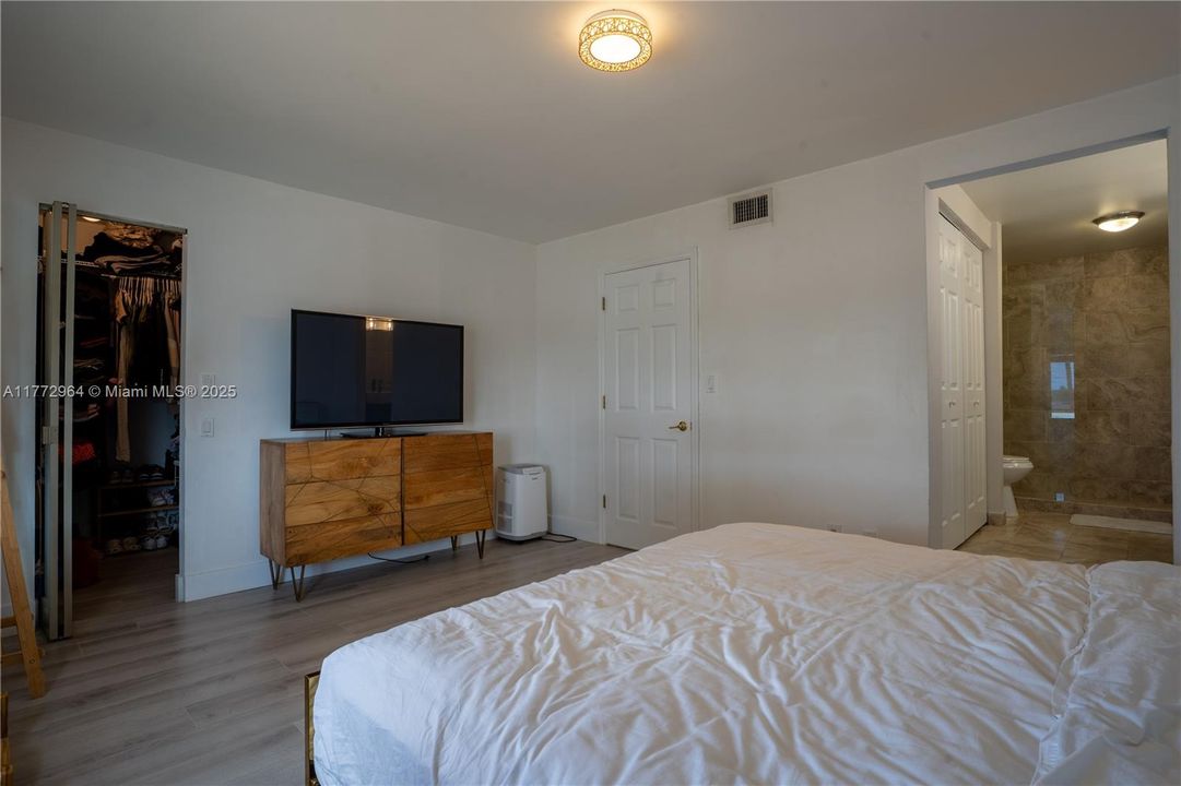 Recently Sold: $539,000 (3 beds, 2 baths, 1754 Square Feet)