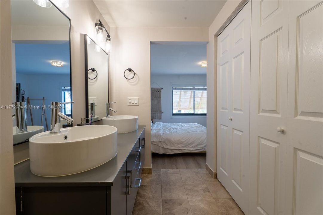 Recently Sold: $539,000 (3 beds, 2 baths, 1754 Square Feet)