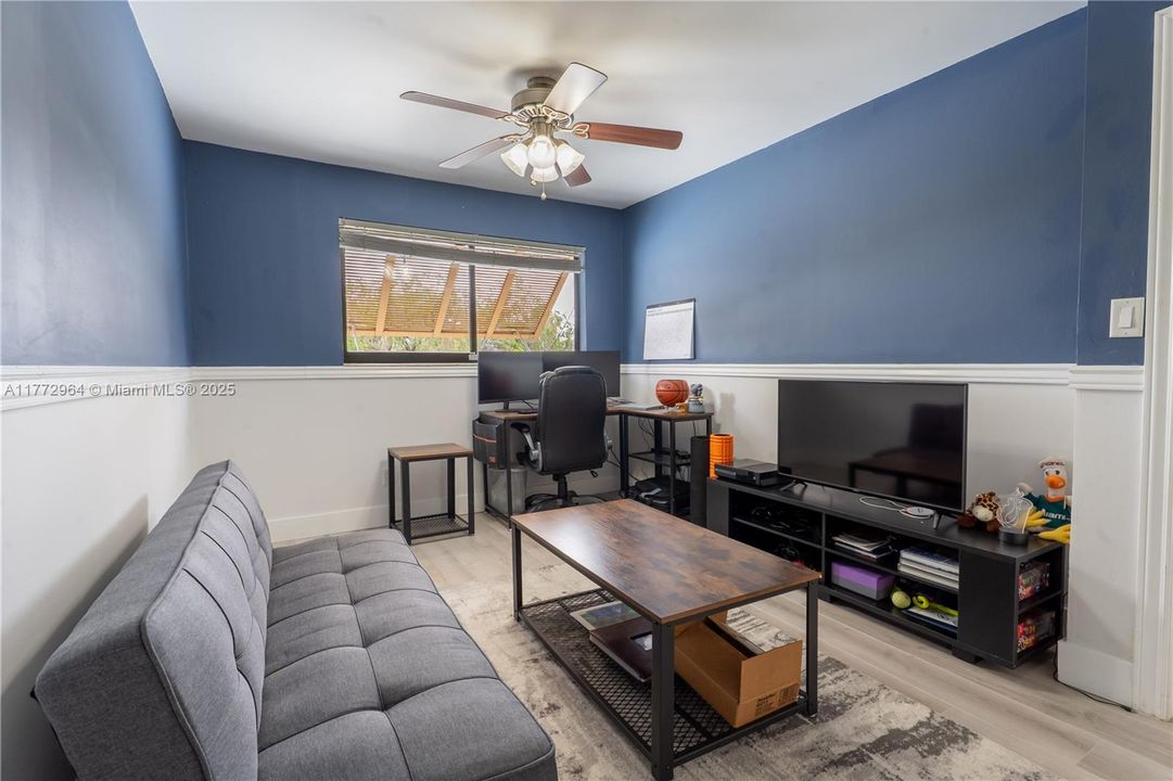 Recently Sold: $539,000 (3 beds, 2 baths, 1754 Square Feet)