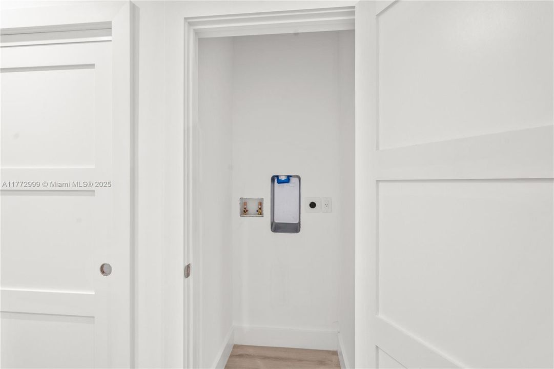 Недавно продано: $1,749,000 (3 спален, 3 ванн, 1680 Квадратных фут)