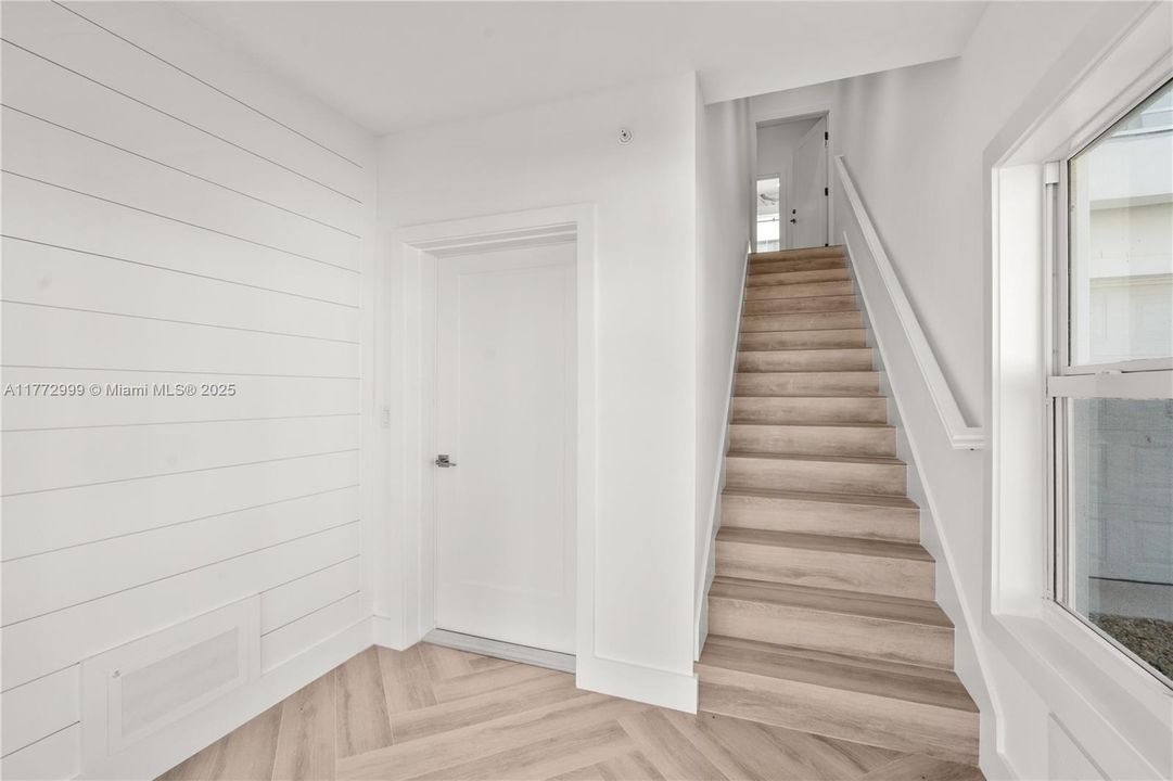 Недавно продано: $1,749,000 (3 спален, 3 ванн, 1680 Квадратных фут)