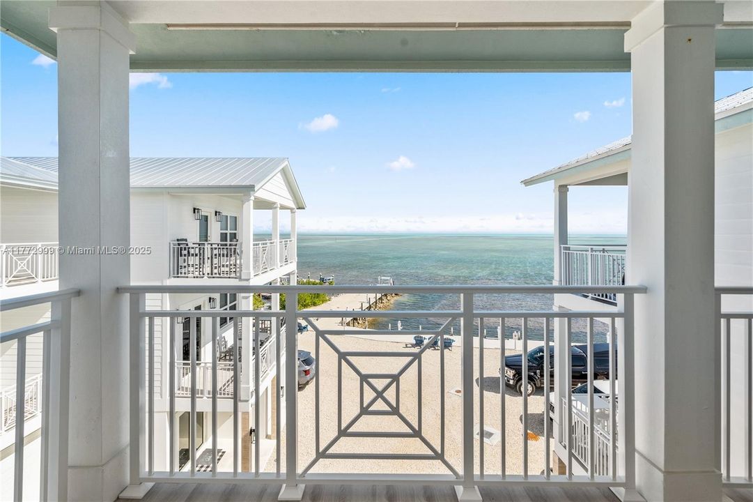 Недавно продано: $1,749,000 (3 спален, 3 ванн, 1680 Квадратных фут)