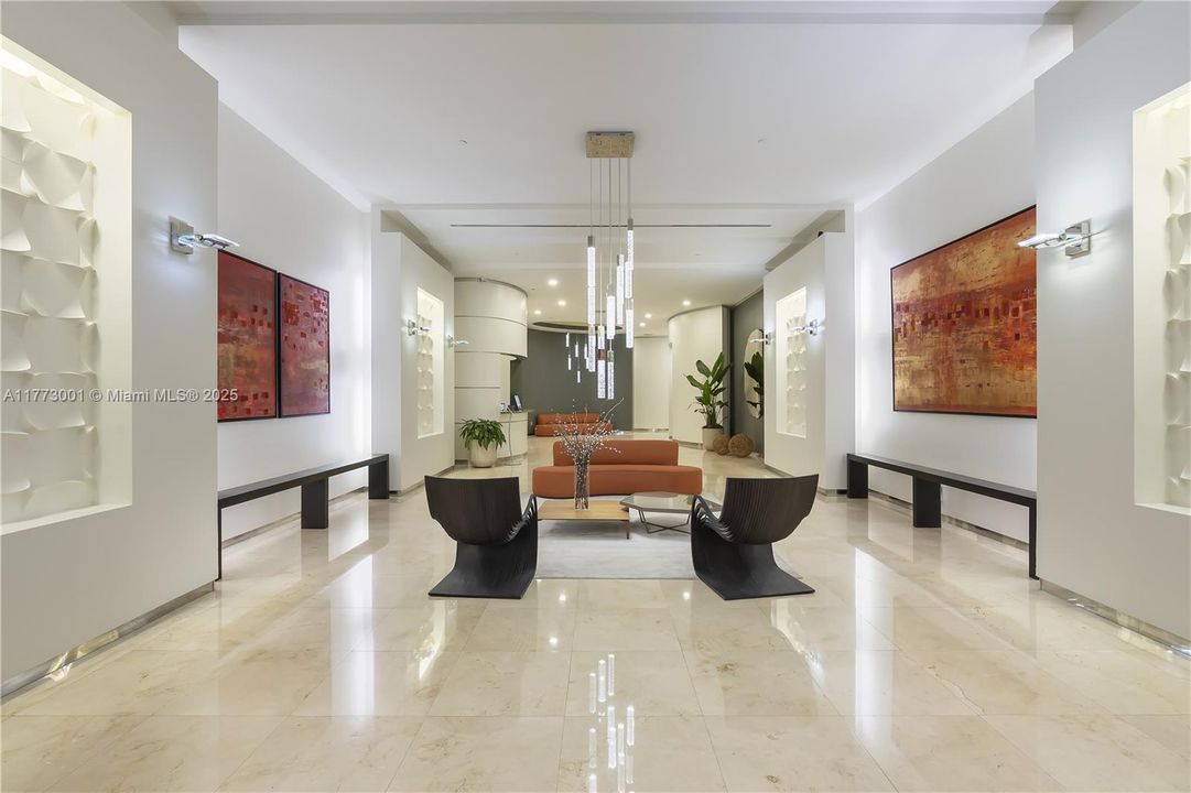 Recently Rented: $2,600 (1 beds, 1 baths, 928 Square Feet)