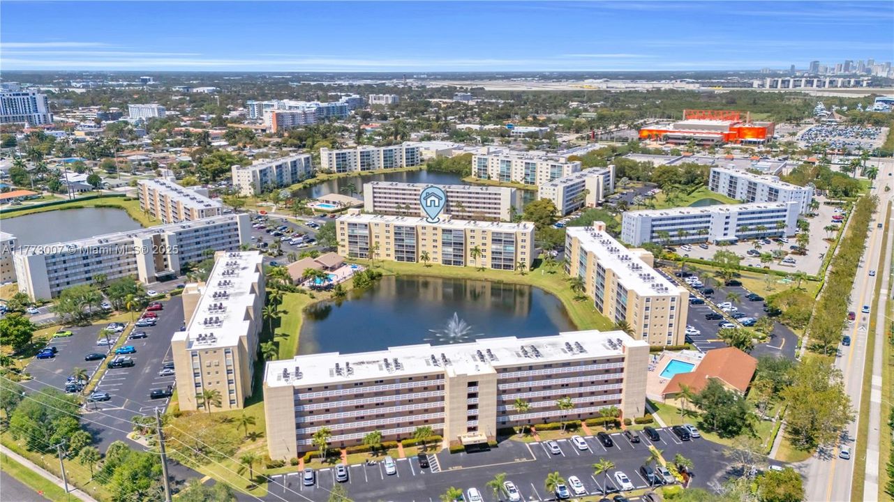 最近租的: $2,250 (2 贝兹, 2 浴室, 1190 平方英尺)