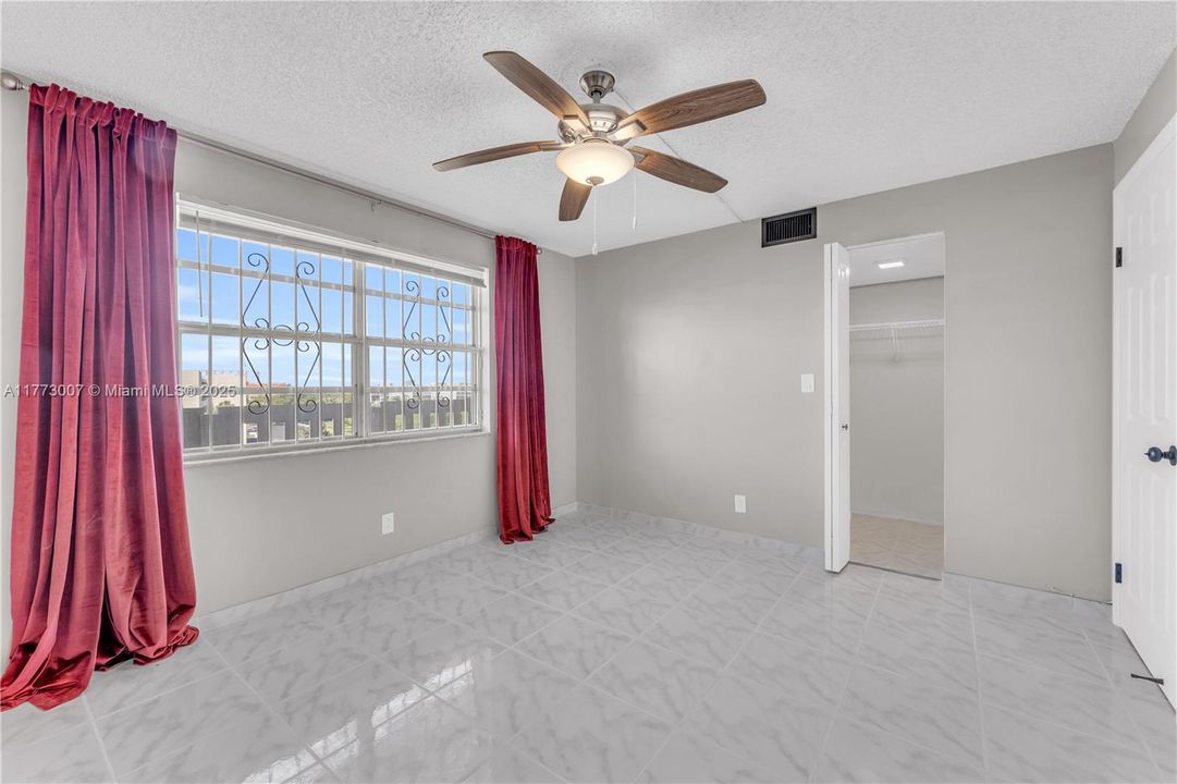 最近租的: $2,250 (2 贝兹, 2 浴室, 1190 平方英尺)