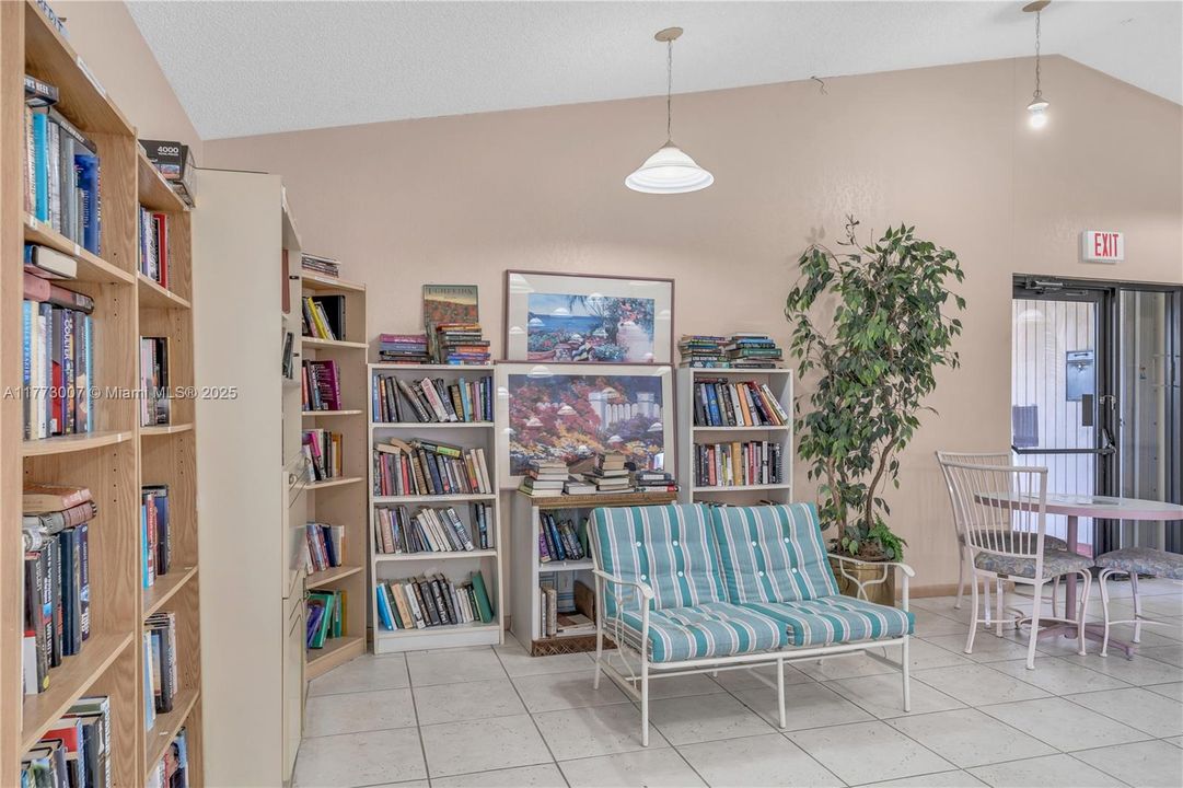 最近租的: $2,250 (2 贝兹, 2 浴室, 1190 平方英尺)