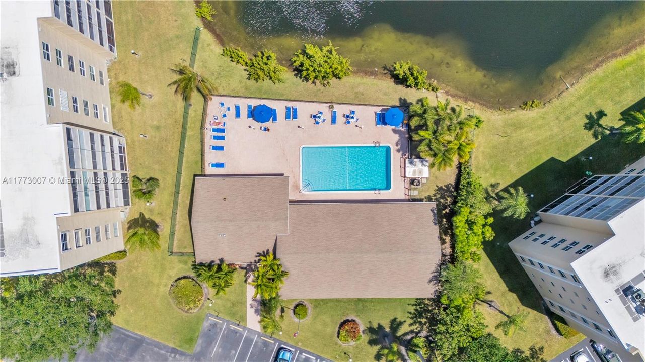 最近租的: $2,250 (2 贝兹, 2 浴室, 1190 平方英尺)