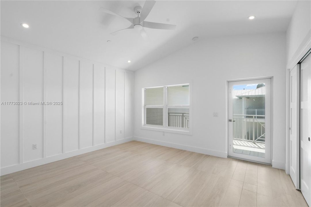 For Sale: $1,499,000 (3 beds, 3 baths, 1680 Square Feet)