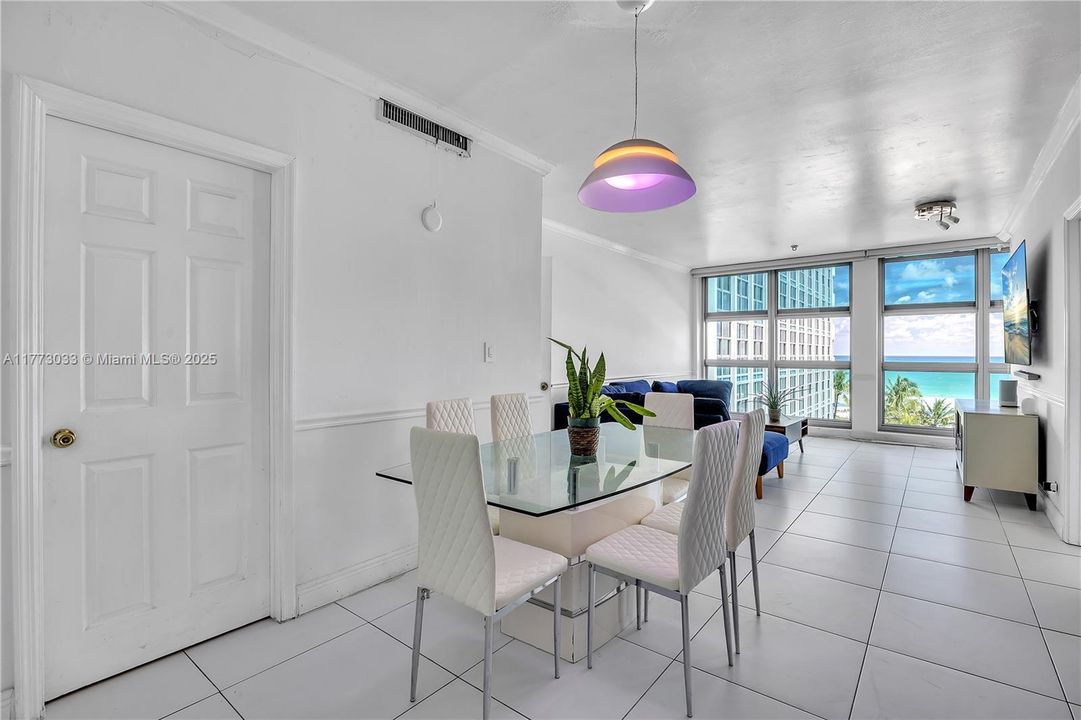 Recently Sold: $599,000 (2 beds, 2 baths, 1260 Square Feet)