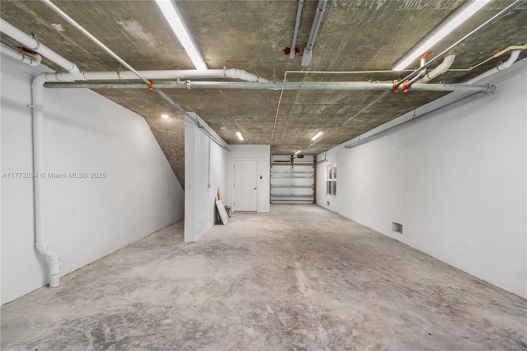 待售: $1,599,000 (3 贝兹, 3 浴室, 1680 平方英尺)