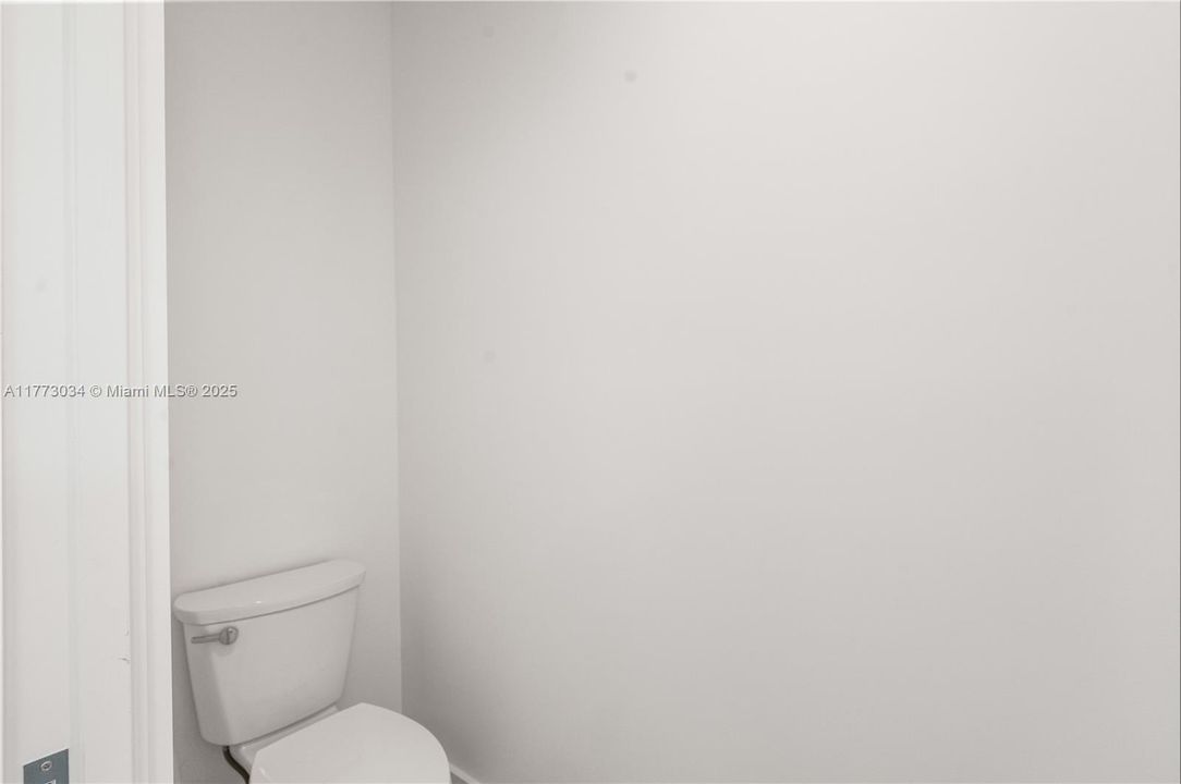 待售: $1,599,000 (3 贝兹, 3 浴室, 1680 平方英尺)