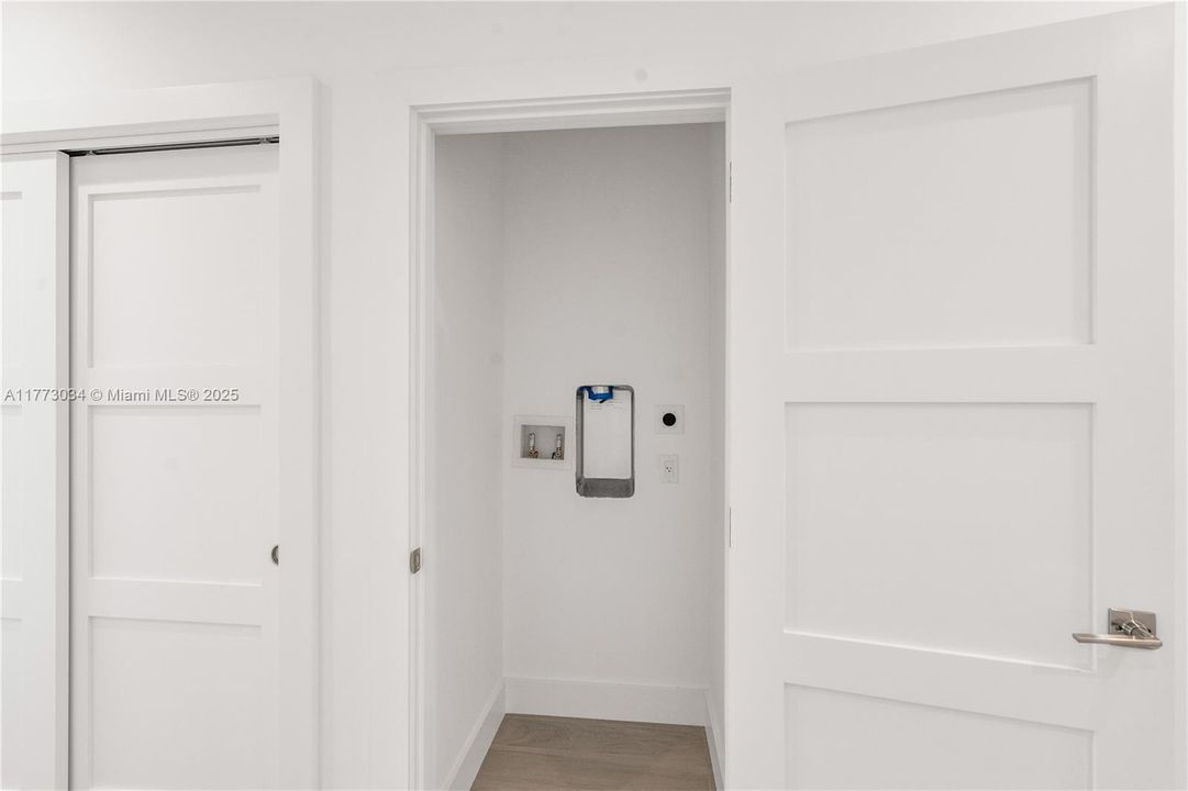 待售: $1,599,000 (3 贝兹, 3 浴室, 1680 平方英尺)