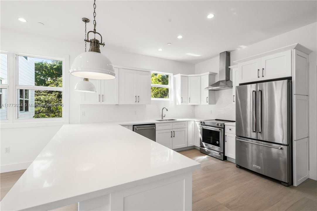 待售: $1,599,000 (3 贝兹, 3 浴室, 1680 平方英尺)