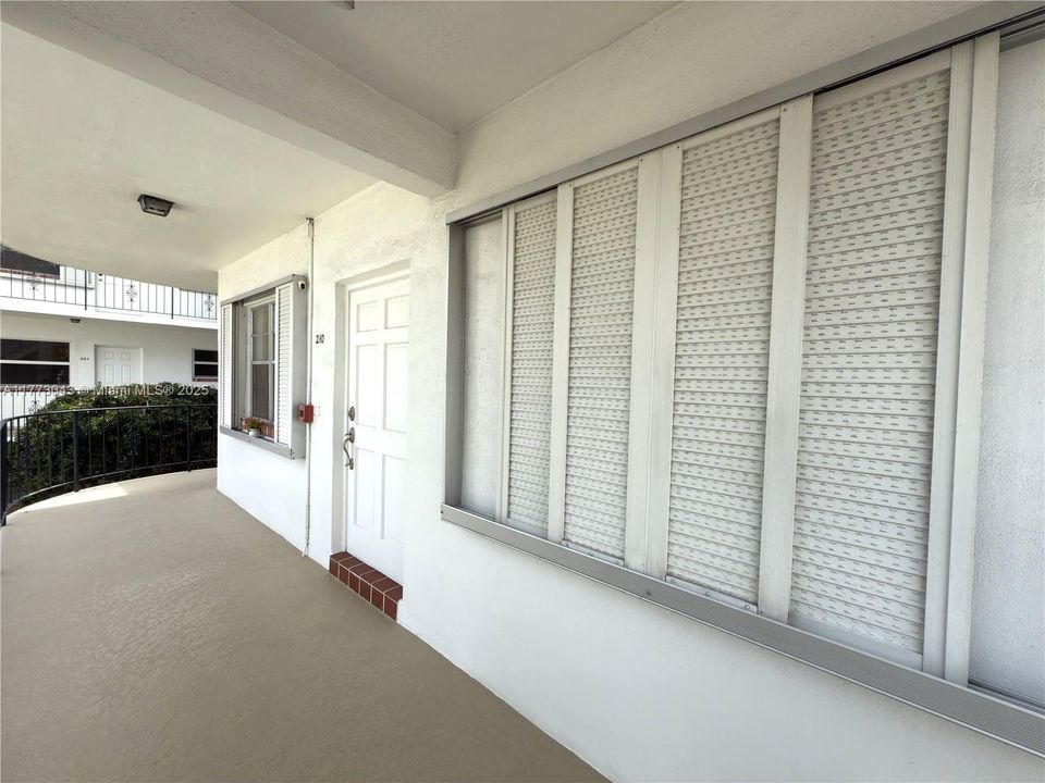 En Venta: $420,000 (2 camas, 2 baños, 1079 Pies cuadrados)