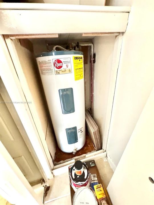 Vendido Recientemente: $114,900 (1 camas, 1 baños, 811 Pies cuadrados)