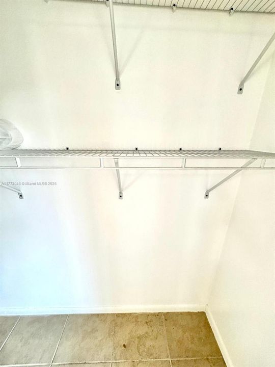 Vendido Recientemente: $114,900 (1 camas, 1 baños, 811 Pies cuadrados)