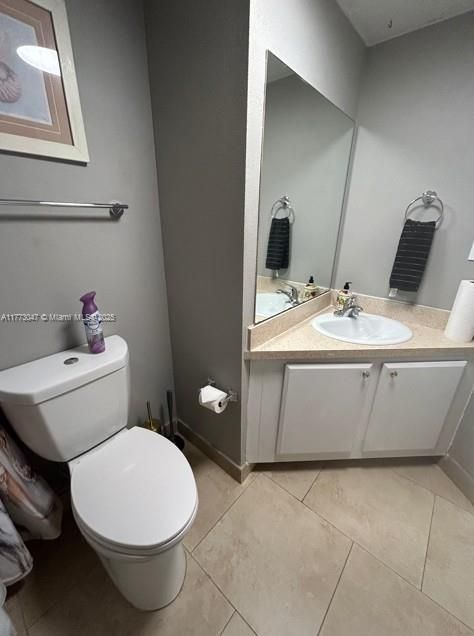 Recently Sold: $235,000 (2 beds, 2 baths, 858 Square Feet)