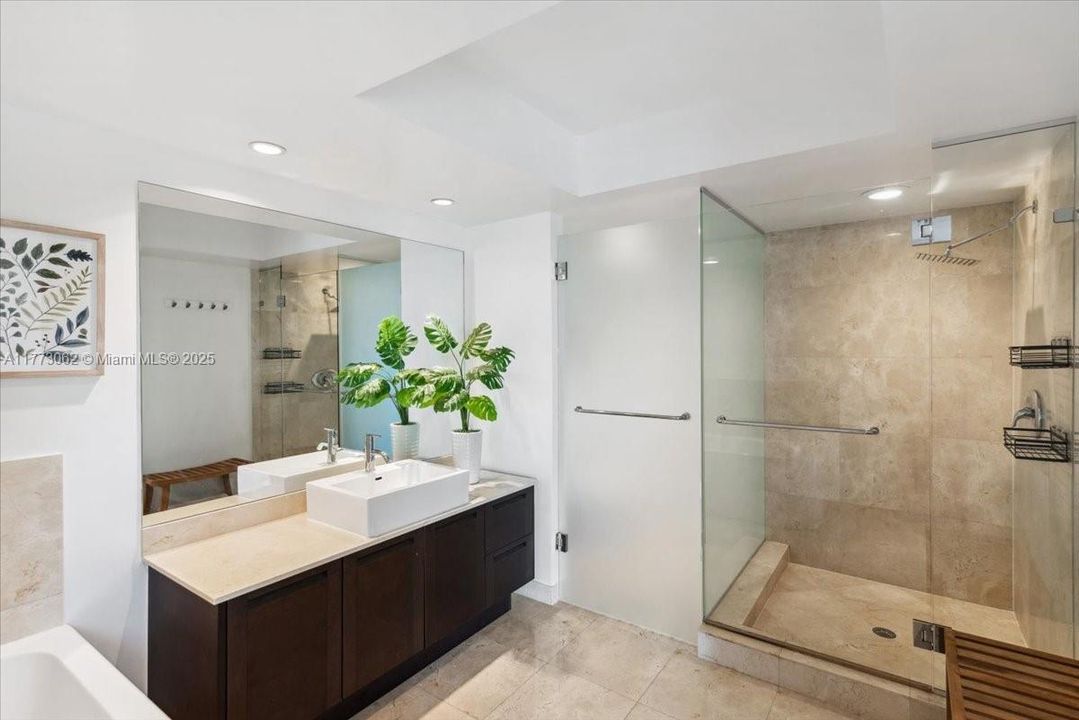 En Venta: $950,000 (3 camas, 2 baños, 1489 Pies cuadrados)