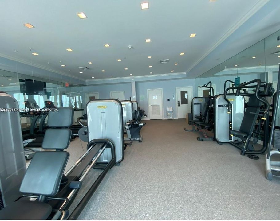 En Venta: $950,000 (3 camas, 2 baños, 1489 Pies cuadrados)