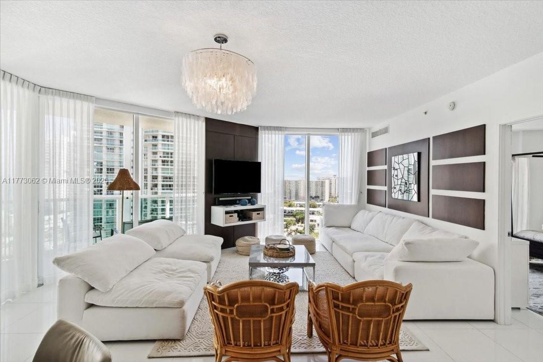 En Venta: $950,000 (3 camas, 2 baños, 1489 Pies cuadrados)