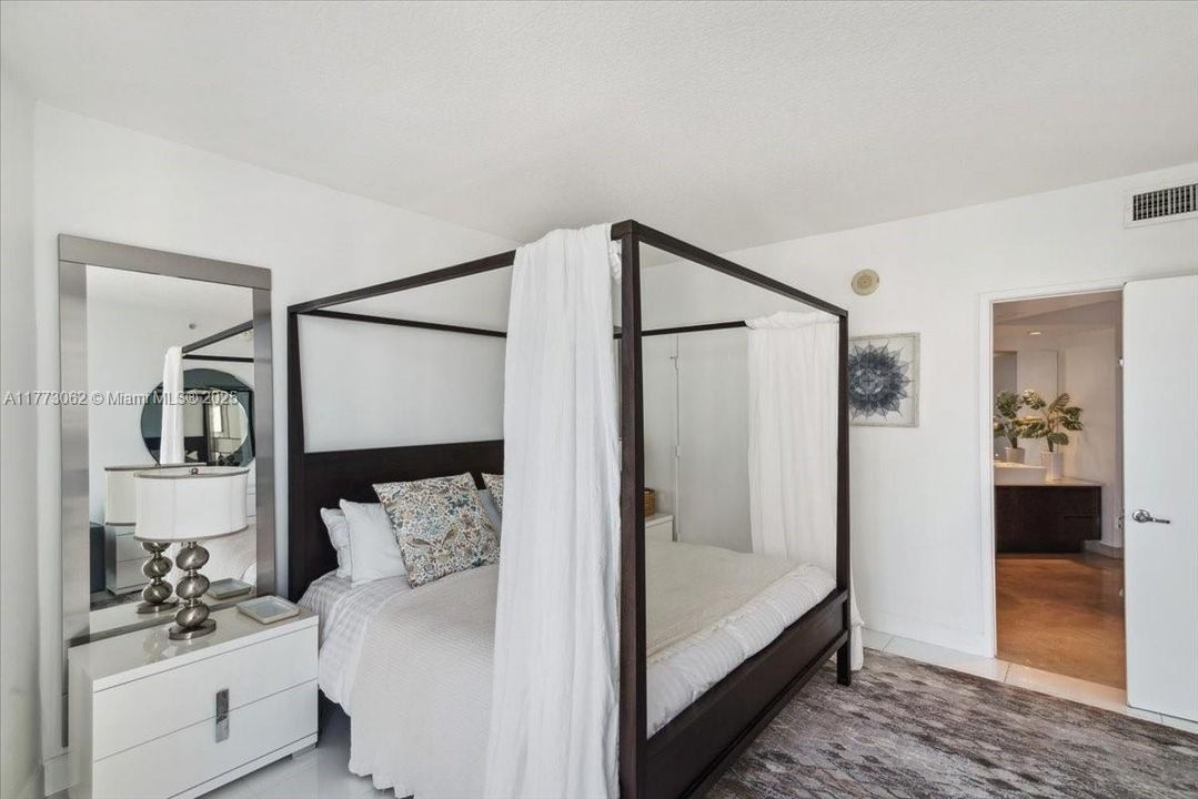 En Venta: $950,000 (3 camas, 2 baños, 1489 Pies cuadrados)