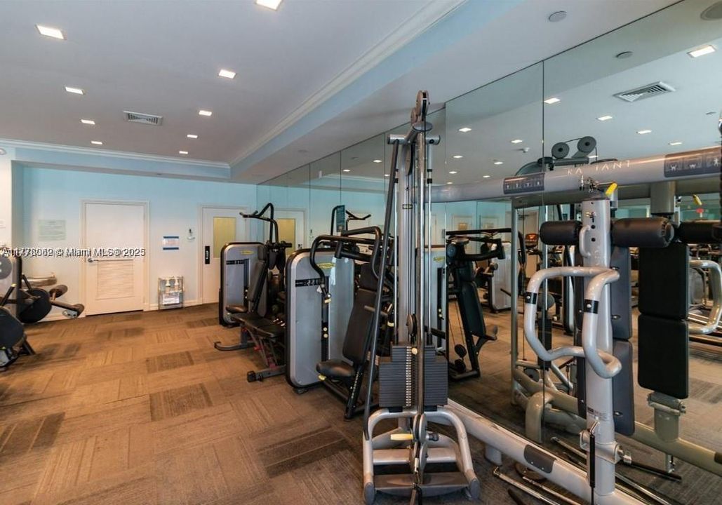 En Venta: $950,000 (3 camas, 2 baños, 1489 Pies cuadrados)