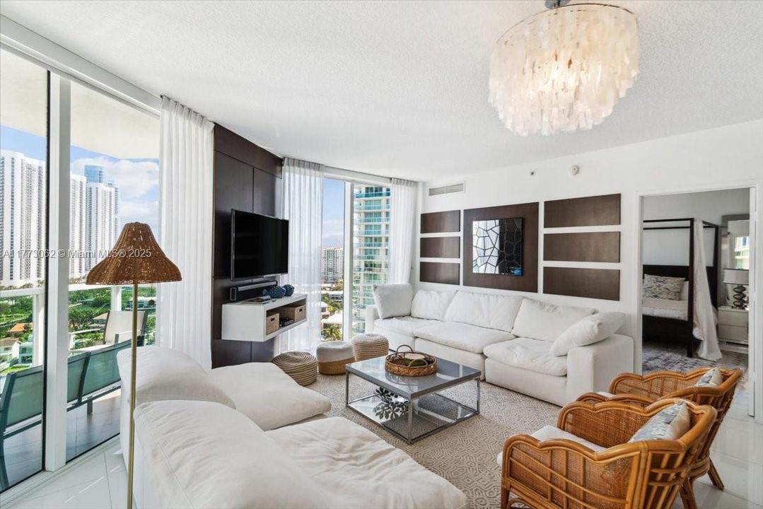 En Venta: $950,000 (3 camas, 2 baños, 1489 Pies cuadrados)