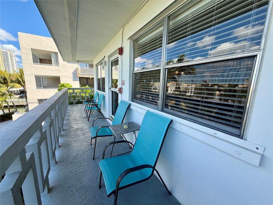 最近租的: $2,150 (2 贝兹, 2 浴室, 840 平方英尺)