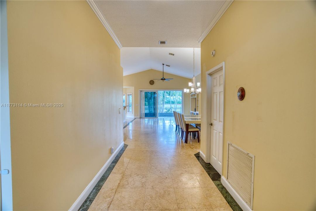 Recently Sold: $664,000 (4 beds, 2 baths, 1797 Square Feet)