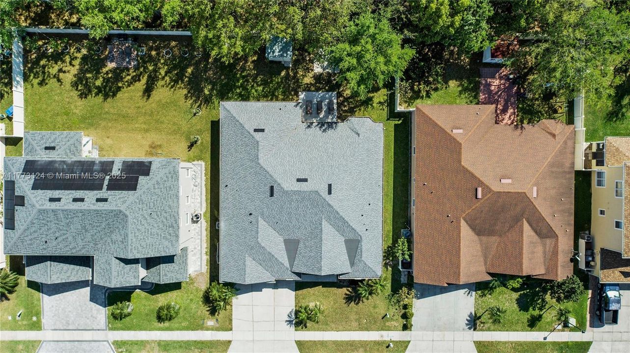 Недавно продано: $549,900 (5 спален, 4 ванн, 0 Квадратных фут)