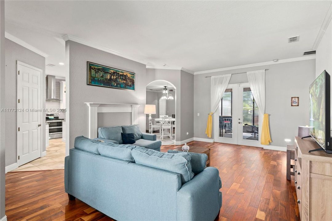 Недавно продано: $549,900 (5 спален, 4 ванн, 0 Квадратных фут)