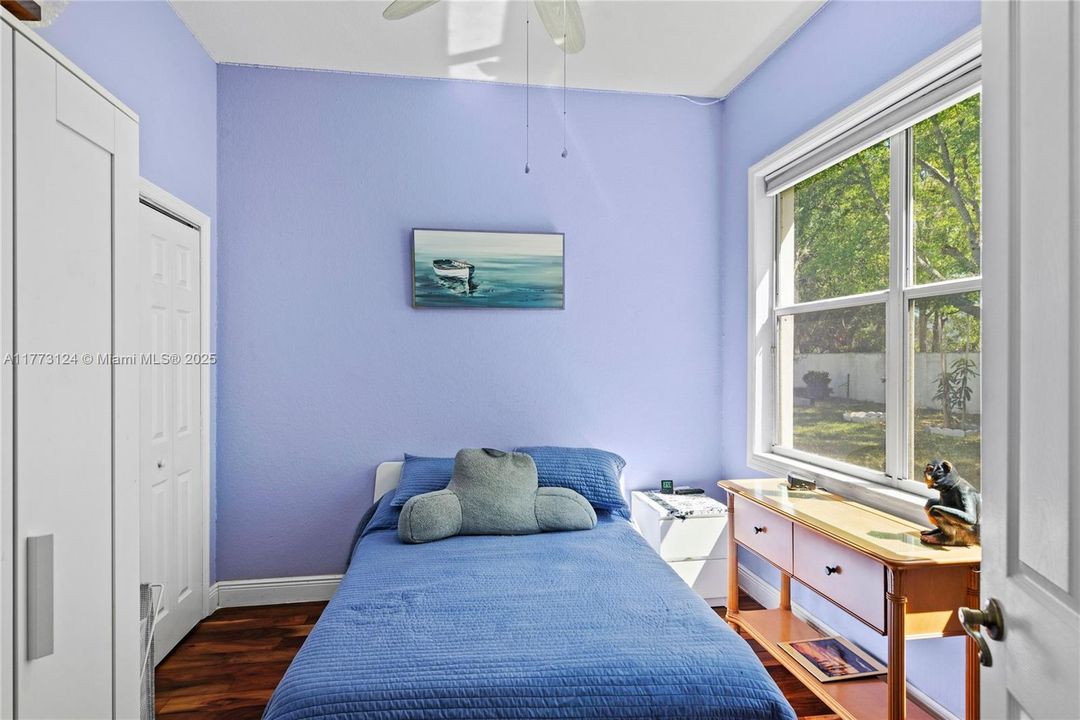 Недавно продано: $549,900 (5 спален, 4 ванн, 0 Квадратных фут)