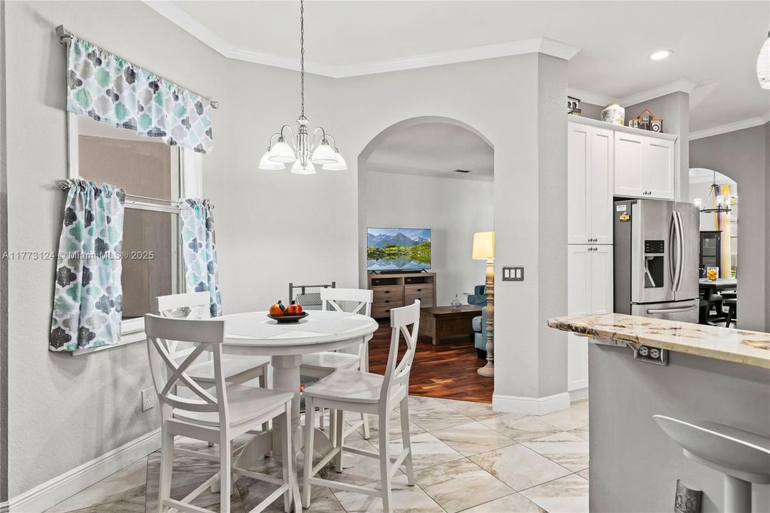 Недавно продано: $549,900 (5 спален, 4 ванн, 0 Квадратных фут)