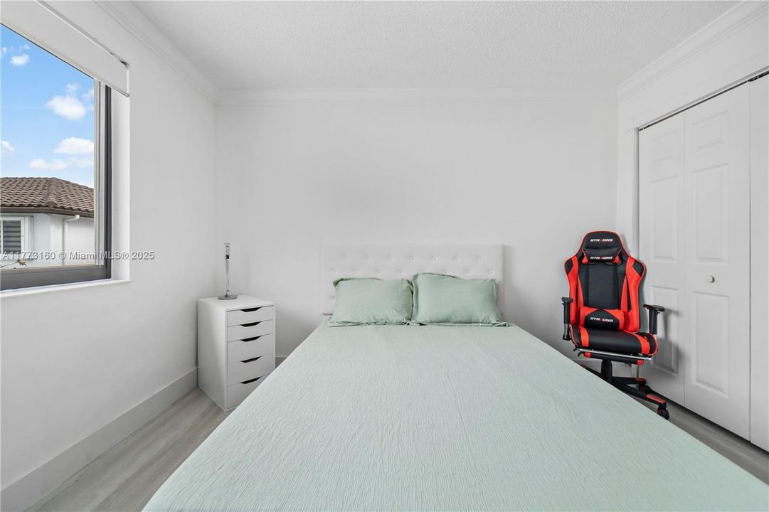 Recently Sold: $849,900 (4 beds, 3 baths, 2062 Square Feet)