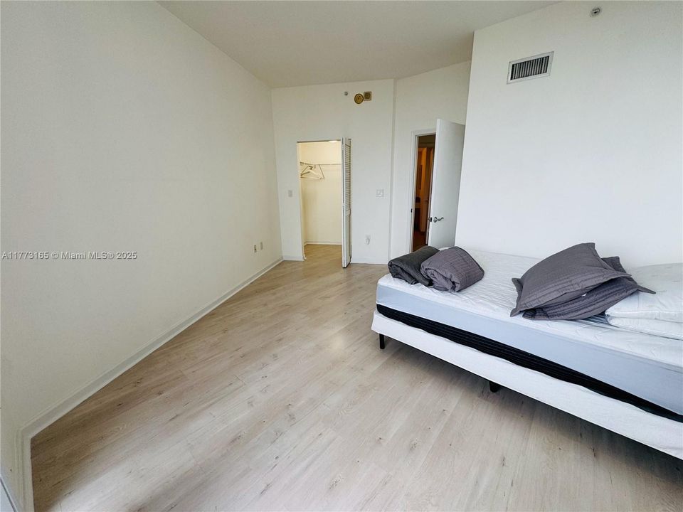 Недавно арендовано: $2,250 (1 спален, 1 ванн, 860 Квадратных фут)