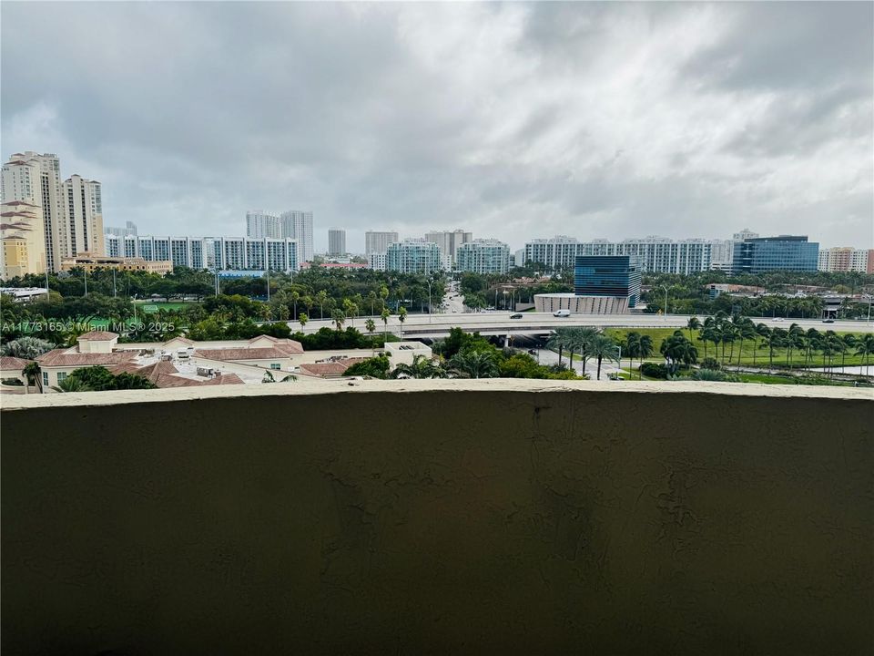 Недавно арендовано: $2,250 (1 спален, 1 ванн, 860 Квадратных фут)